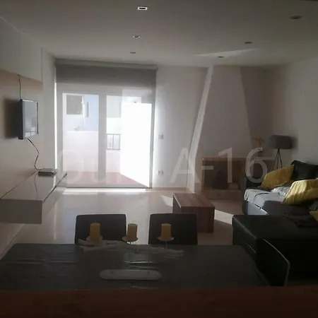 Apartamento Oura A16 Apartment *